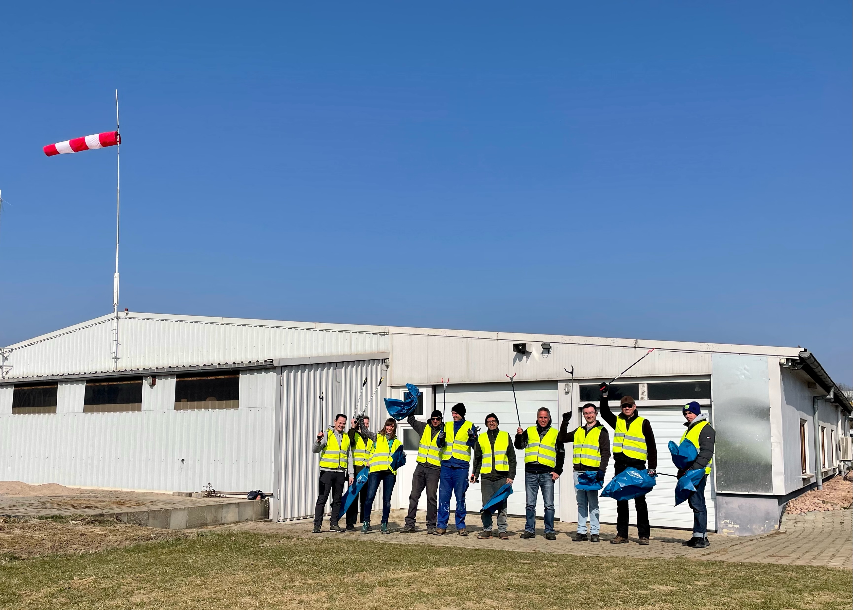 Frühjahresputz rund um die Gemarkung vom Flugplatz Eutingen